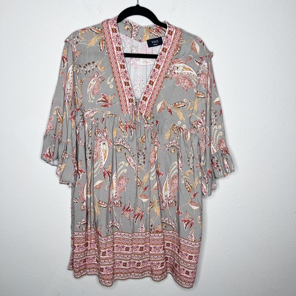 Vici Boho Floral V-neck Ruffle Sleeve Dress Size S